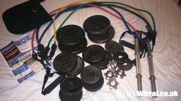 Attached picture 40KG York Dumbell & Resistance Bands.JPG